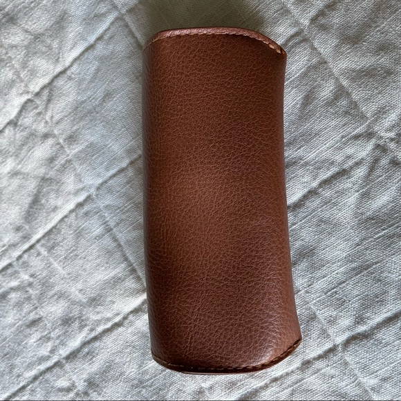 Women’s Ray-Ban Sunglasses Gold Frame with Pink Lenses - Picture 6 of 6